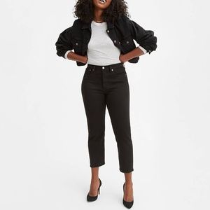 Levi's Premium Wedgie Straight Fit Jeans sz 28